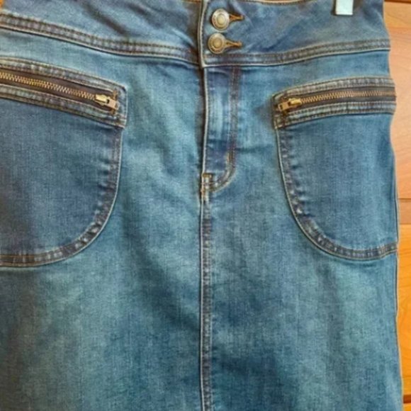 Prana Broadway Skirt Size 2 - Picture 3 of 6